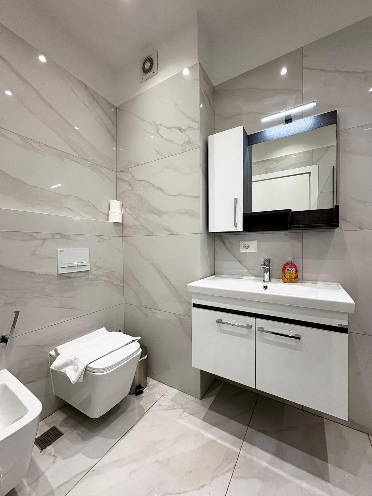 Apartamento Blue Boutique 1 Tirana
