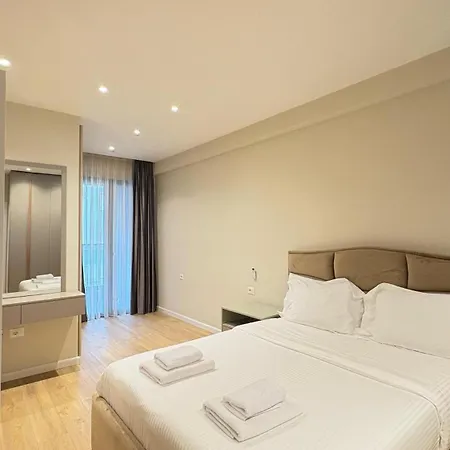 Blue Boutique Apartments 1 Tirana Exterior photo