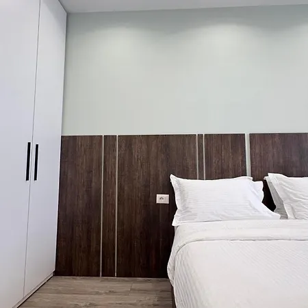 Blue Boutique Apartments 1 Tirana Exterior photo