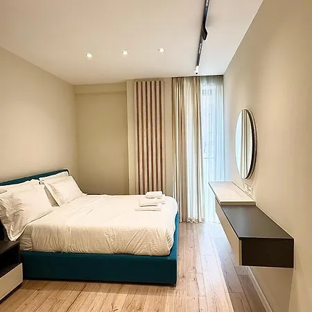 Blue Boutique Apartments 1 Tirana Exterior photo