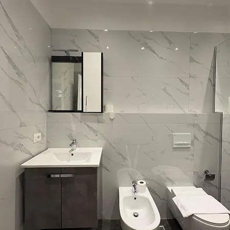 Blue Boutique Apartments 1 Tirana Exterior photo
