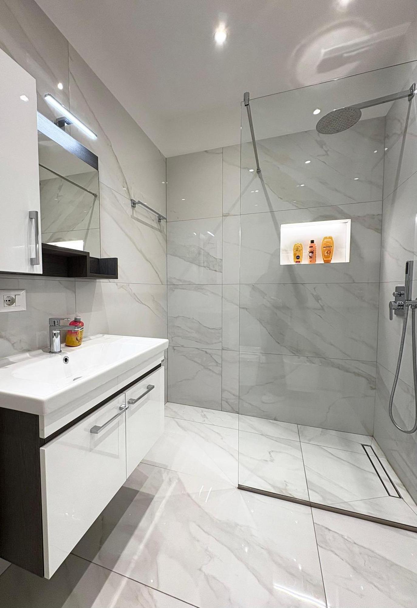 Apartament Blue Boutique 1 *